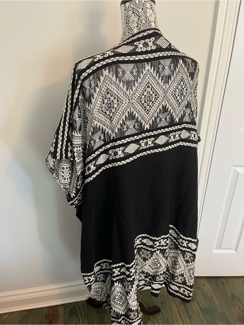 Free People Black and Cream Knit Poncho - Picture 5 of 6